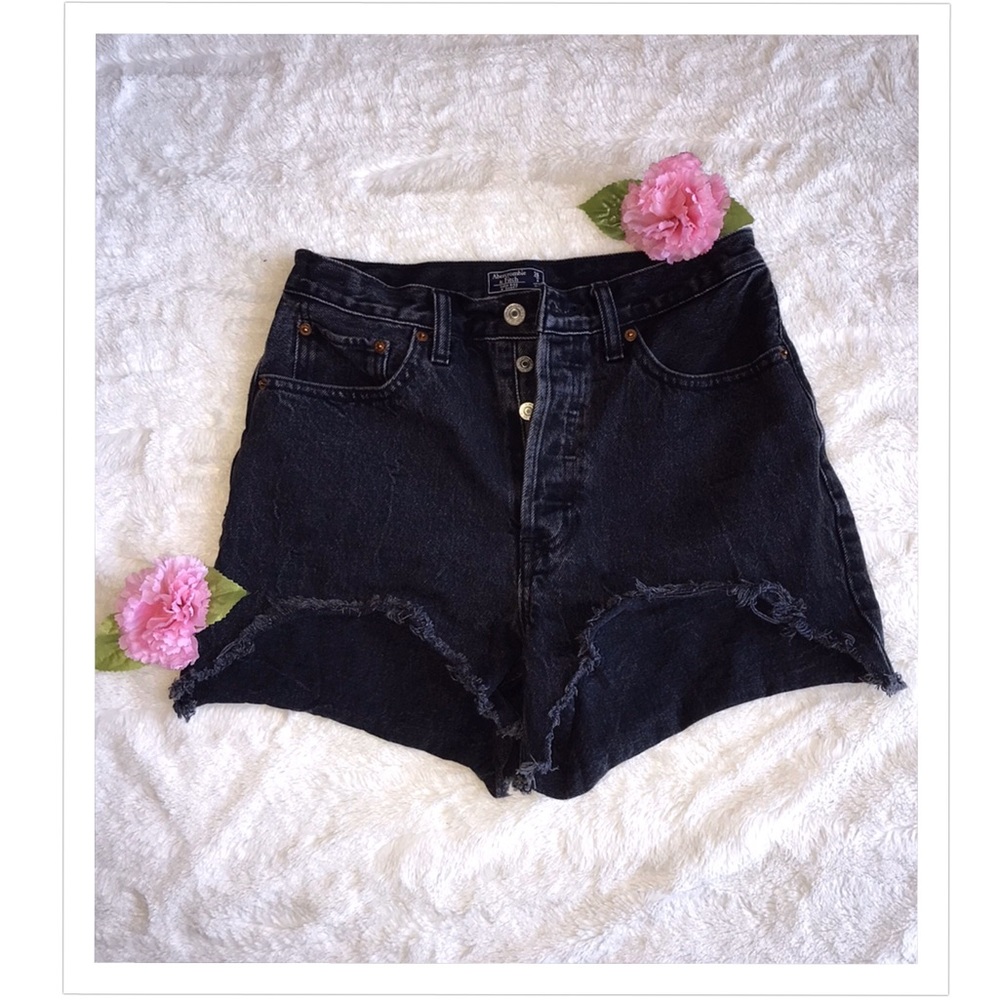 Abercrombie and Fitch black denim shorts Size 2